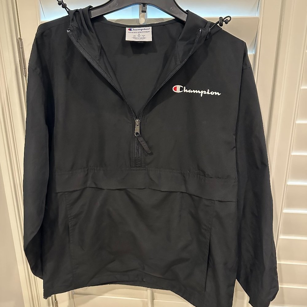 Champion Brand Pull-Over Windbreaker Size Small